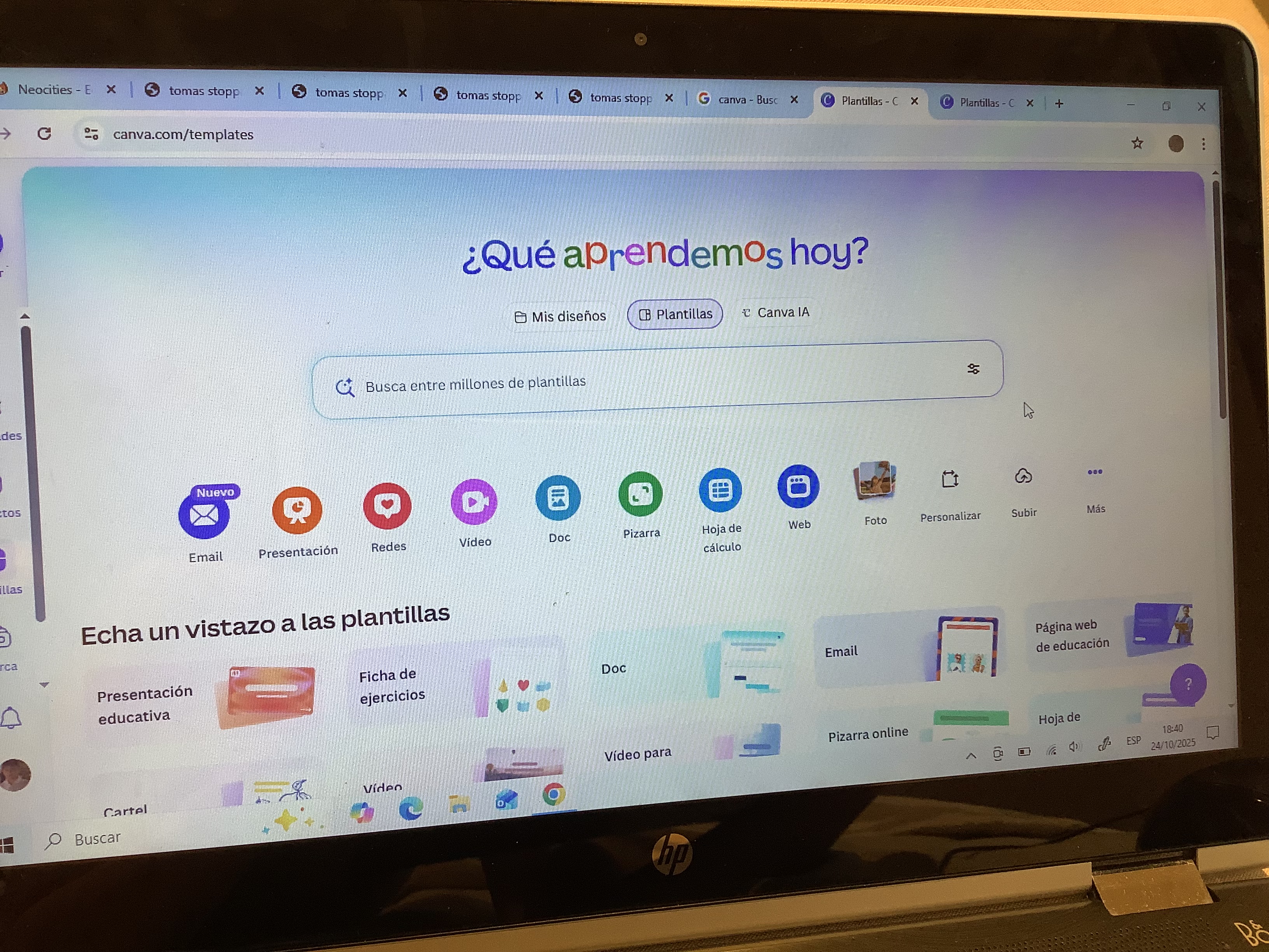 cuando entras a canva te aparece esto